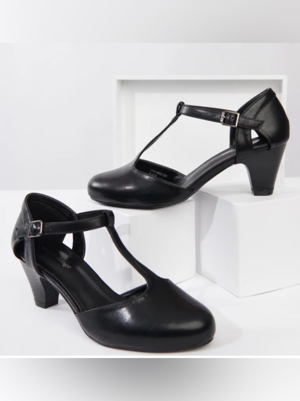 Unique Vintage  Leatherette T-Strap Heels